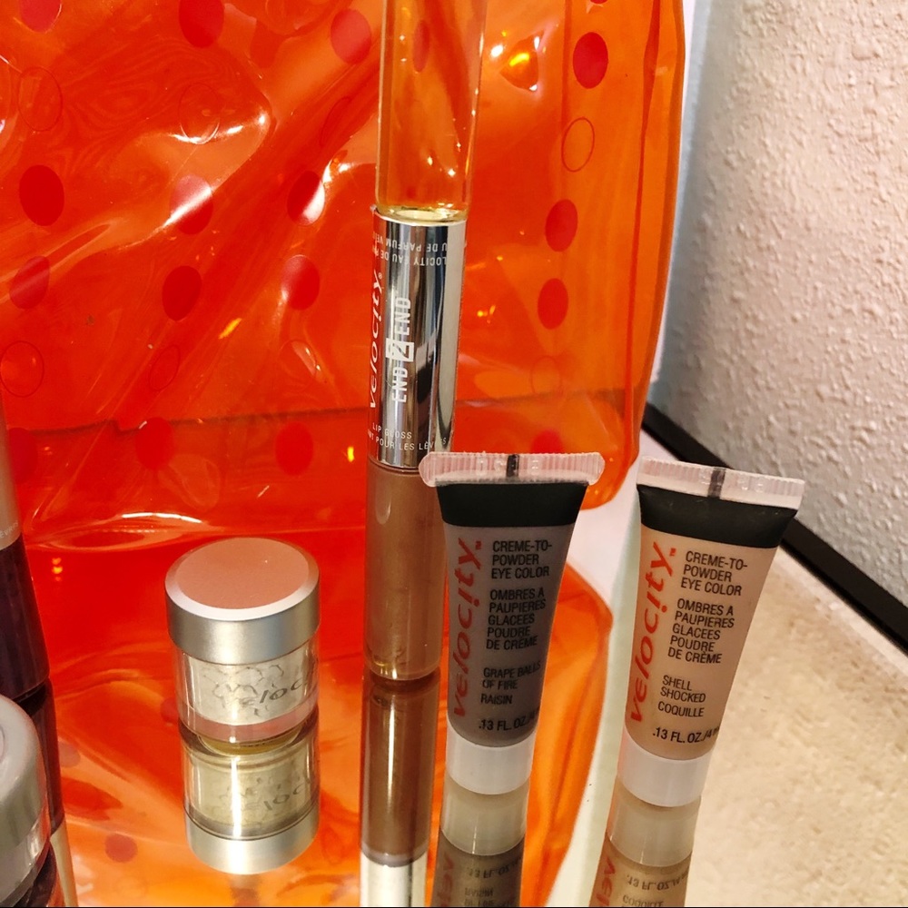 ❤️Mary Kay❤️ Bundle - Picture 3 of 4